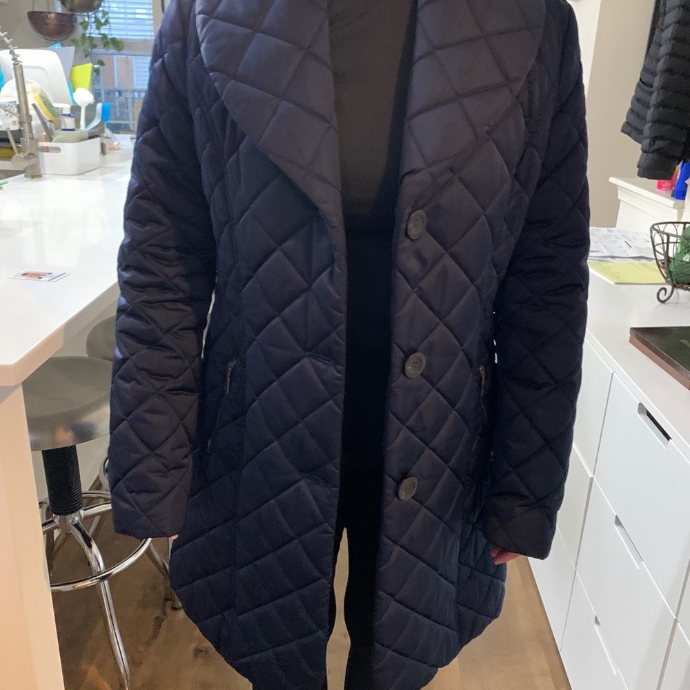 Tahari quitled navy jacket